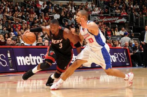 晰地反映出 晰地反映出